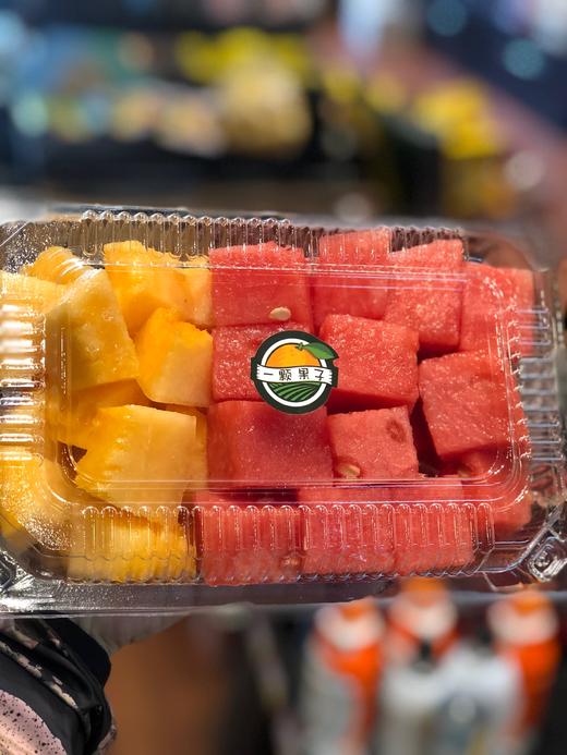 两个" "果拼套餐(海南哈密瓜 云南麒麟瓜)