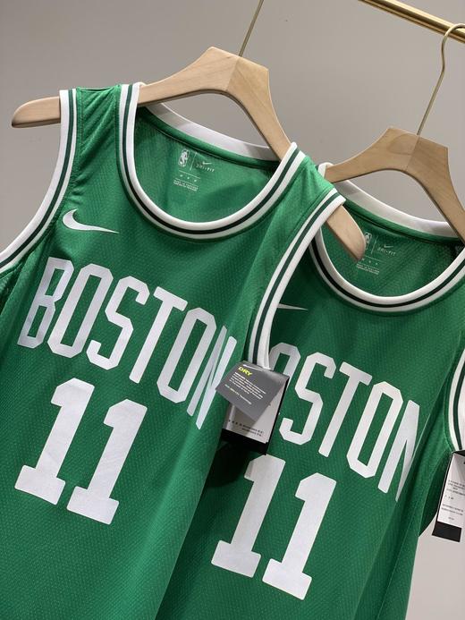 点此购买欧文11号速干吸汗冰丝网眼绿色背心球衣左122280