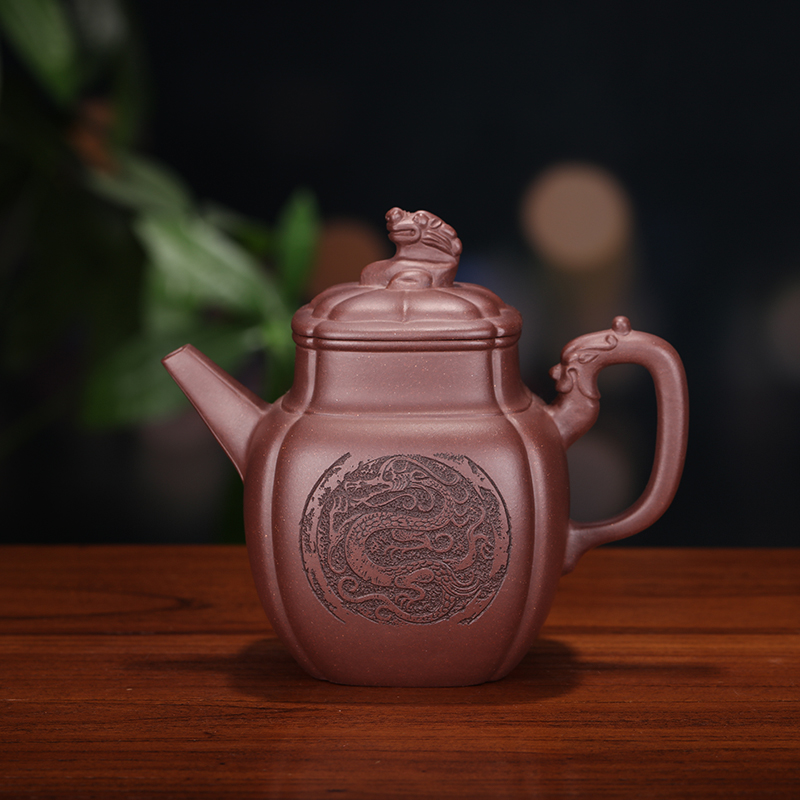 【龙行四方】 原矿底槽清 520cc 篆刻奇才 程文兵 造型古朴浑厚，精美动人