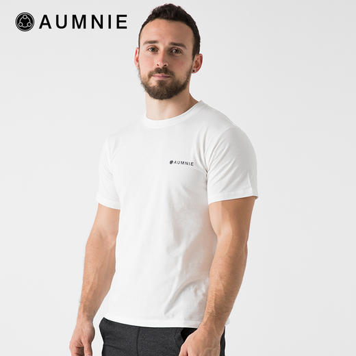 男女同款小LOGO经典T恤 SL CLASSIC T-SHIRT 商品图2