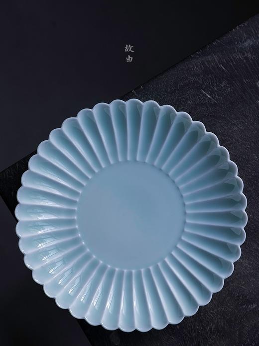 茶道配件-壶承-陶瓷影青菊瓣壶承（2个起批，单拍不发货） 商品图0