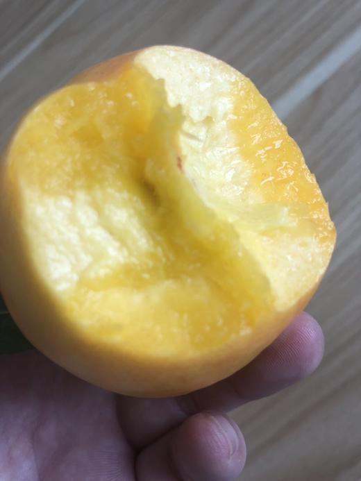 【黄肉油桃】软吃爆浆流汁，硬吃脆甜爽~ 商品图1
