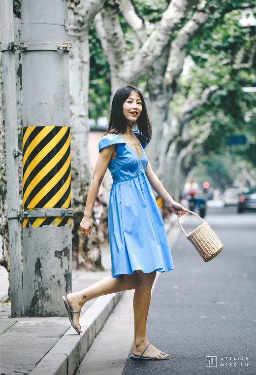 AtelierMissLu / Keira-海风蓝V领荷叶边连身裙 商品图6