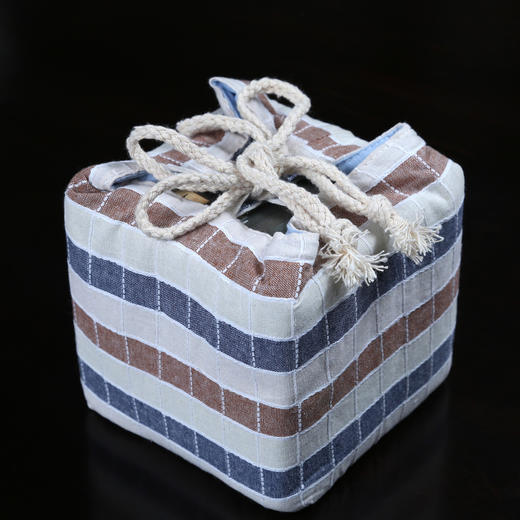 【茶事美学】携谁隐·草木灰釉自用壶具 商品图3