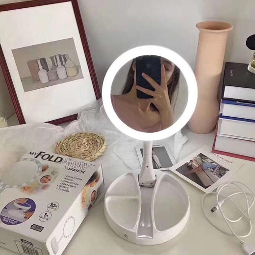 【抖音网红同款LED补光化妆镜】 双面两用10倍放大收纳折叠化妆镜 节日礼物 商品图3