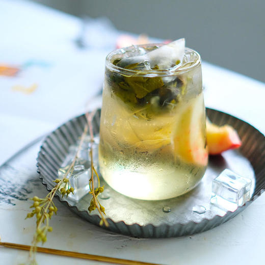 水果冷泡茶十秒速成爽口水果茶冷泡茶和夏天更配