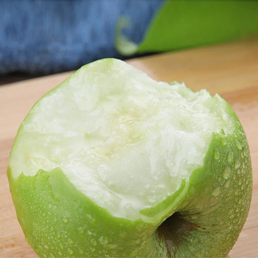 【2斤】当季青苹果 新鲜现摘 重约2斤【当天提货】【2日内提货】 商品图3