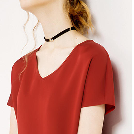 丁摩 重磅真丝T恤V领短袖宽松休闲半袖18-05DB299-24.05.31 商品图1