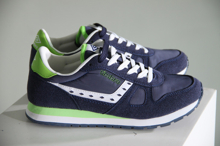 英宝海外版复古舒适透气缓震慢跑鞋4546有大码pj114