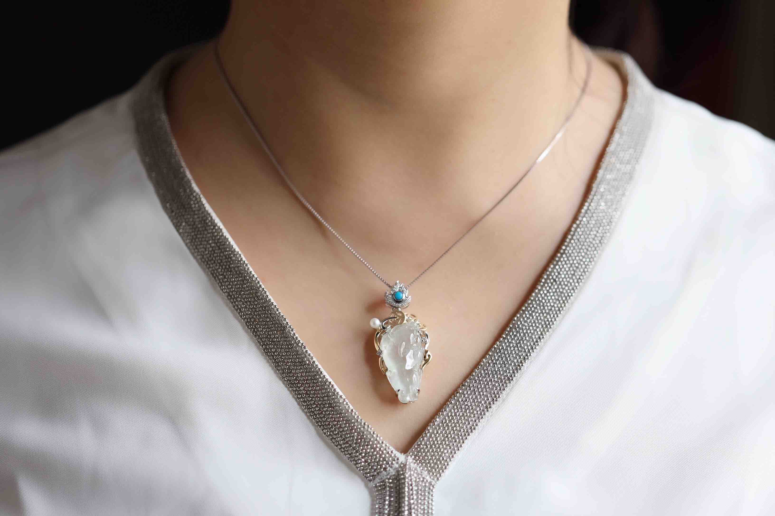 玻璃种翡翠霸王貔貅18k白金钻石镶嵌