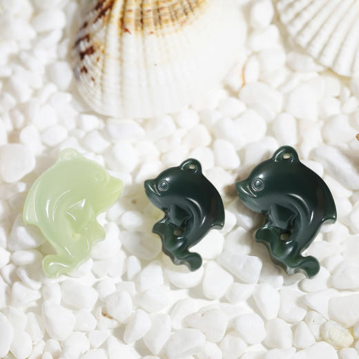 和田玉（青玉）挂件 -- 海豚宝宝 商品图4