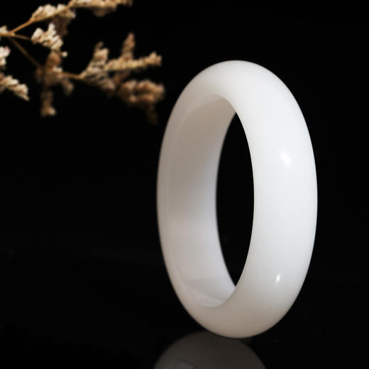 和田玉（羊脂玉）手镯 商品图2