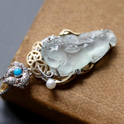 玻璃种翡翠霸王貔貅18k白金钻石镶嵌 商品图5