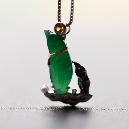 冰种阳绿翡翠企鹅18k白金钻石镶嵌18k白金钻石镶嵌 商品图7