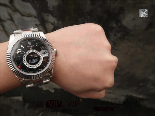 N劳力士蚝式恒动SKY-DWELLER 326939黑盘，和正品一样内圈24小时真功能，拧动外圈就能调，这款经典瞩目的腕表专为环球旅行人士而设计 商品图11