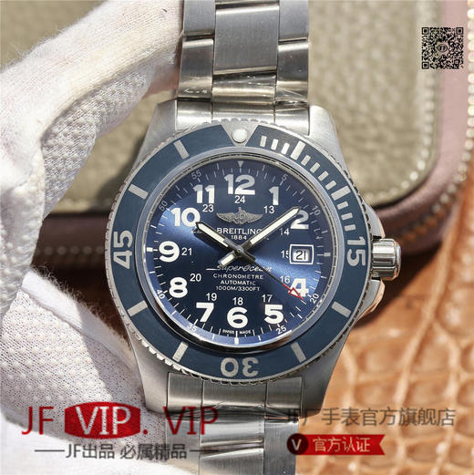 百年灵超级海洋，火热呈现。劲酷的钛合金外壳，尽显品牌的阳刚魅力，男士腕表，精钢表带，自动机械机芯，密底。 商品图1