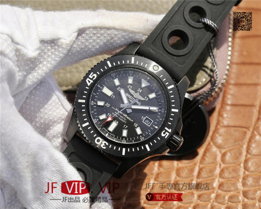 百年灵超级海洋，火热呈现。劲酷的钛合金外壳搭配烟煤色Military军用表带，尽显品牌的阳刚魅力，又带来轻盈舒适的便捷体验 商品图2