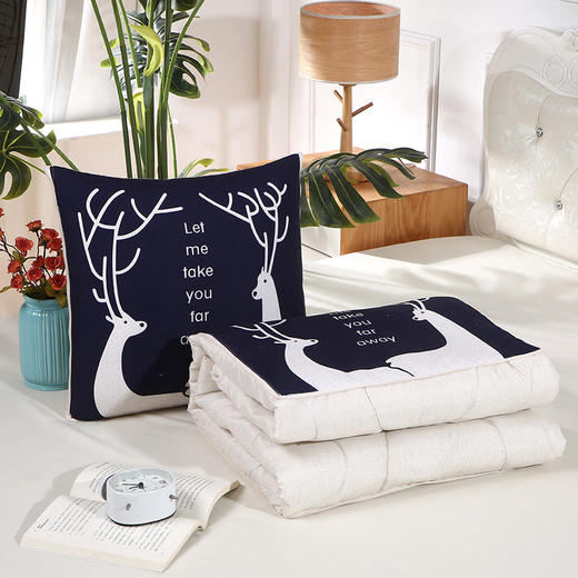 抱枕被空调被抱枕 午睡两用汽车枕头靠垫 商品图0