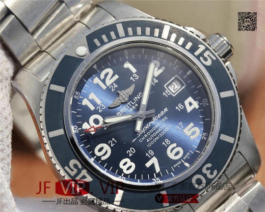 百年灵超级海洋，火热呈现。劲酷的钛合金外壳，尽显品牌的阳刚魅力，男士腕表，精钢表带，自动机械机芯，密底。 商品图4