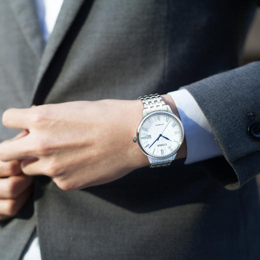 西铁城日本官方正品防水休闲复古时尚钢带机械男表NJ0080-50A 商品图3