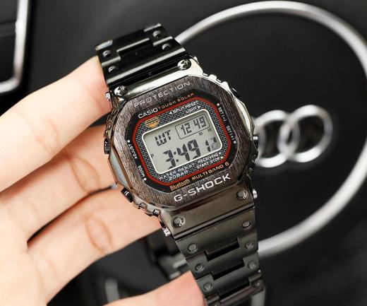 卡西欧抬手灯金属方块电波男表