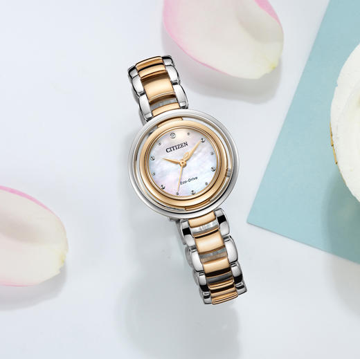 西铁城日本官方正品光动能不锈钢间玫瑰金色时尚女表EM0666-89D 商品图4