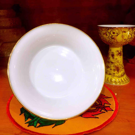 新品古法彩瓷尊胜描金护法杯整体高约11.5cm底杯直径11上面杯口径约6.3cm色泽明艳，耐看持久，不生锈不氧化 商品图7