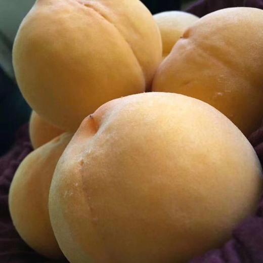 【黄桃】弥漫着浓郁的桃香~ 轻咬一口，汁水丰盈，鲜香脆爽！ 商品图1