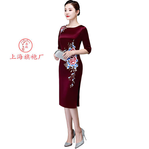 上海旗袍厂LHS-L911酒红色圆领旗袍喜婆婆绣花旗袍裙 商品图9