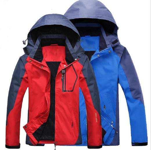 【户外运动服】户外运动法兰绒冲锋衣登山服男户外男女款冲峰衣 商品图3
