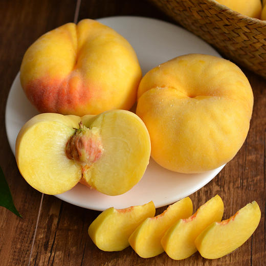 枣阳露天黄蟠桃 5斤装 12-15个左右