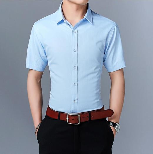 【男士衬衫】。夏季男式短袖衬衫男士衬衫韩版修身青年纯色衬衣大码男装 商品图3