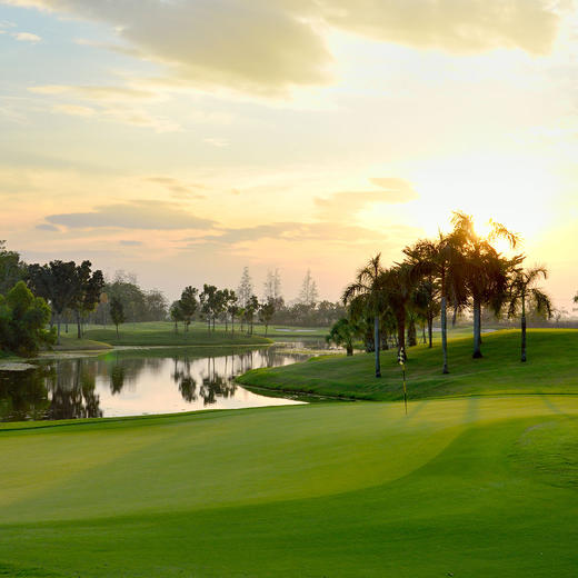 泰国曼谷莲花谷高尔夫球度假村 Lotus Valley Golf Resort  | 泰国高尔夫球场 俱乐部 | 曼谷高尔夫 商品图0