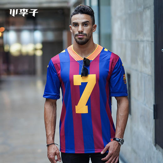 Nike耐克巴萨库蒂尼奥复古潮流球衣男AV8374-456 商品图0