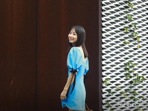 AtelierMissLu / Freda-海风蓝泡泡袖纽扣装饰连身裙 商品图8