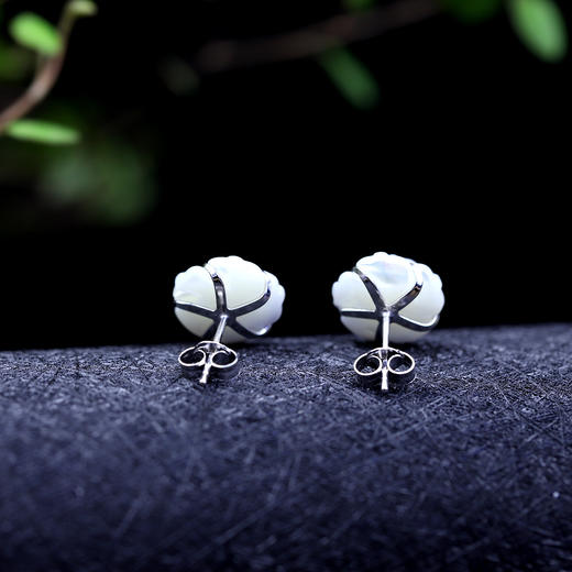 RPYP-ED030128新款简单时尚S925纯银女士雕花贝壳耳钉 TZW 商品图2