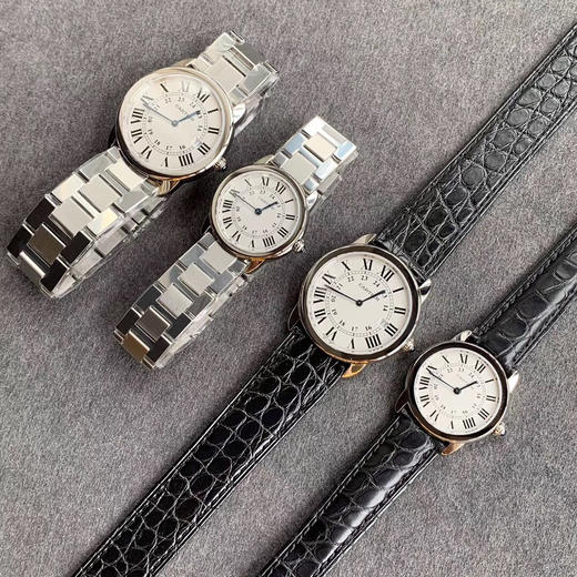    卡地亚女款伦敦SOLO系列腕表
有方就有圆，继方形GP坦克发布之后又一圆形经典表款问世，相比于经典的蓝气球更加轻薄，适合日常佩戴。腕表尺寸29.5mm和36mm。 商品图9