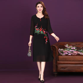 AHM  blx8568气质大码中长刺绣雪纺复古连衣裙