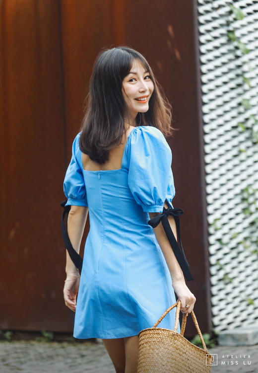 AtelierMissLu / Freda-海风蓝泡泡袖纽扣装饰连身裙 商品图3