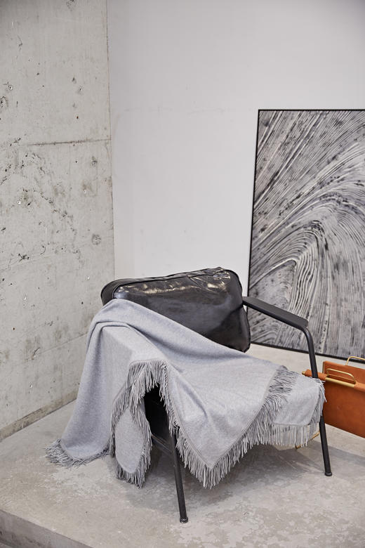  水波纹皮穗方披毯 SJF18P621A 商品图0