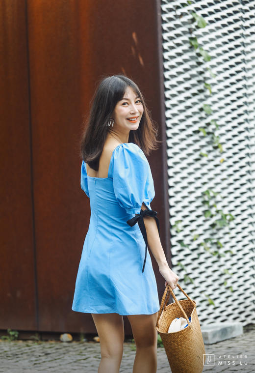 AtelierMissLu / Freda-海风蓝泡泡袖纽扣装饰连身裙 商品图5