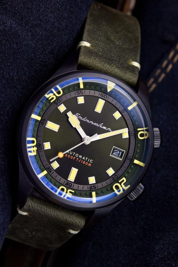 英国spinnaker复古潜水机械表bradner系列