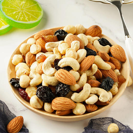 每日坚果零食混合装30包大礼包孕妇儿童成人混合干果礼盒 商品图5