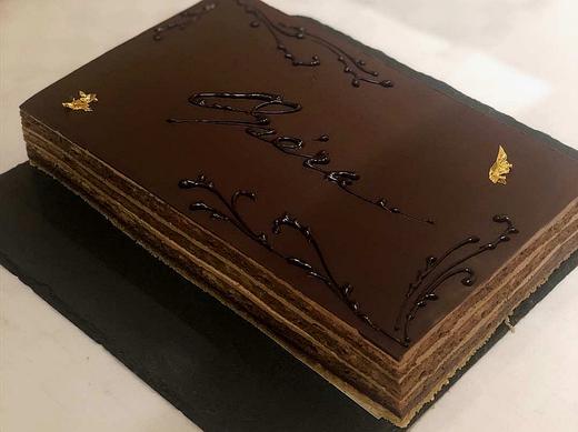 蓝带经典法式蛋糕Opera(歌剧院)~（注：蛋糕胚刷有少量酒糖液，酒精过敏或者小朋友请注意食用哦） 商品图3