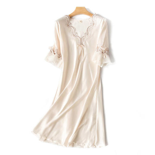 仿真丝性感冰丝薄款宽松大码睡衣 商品图1