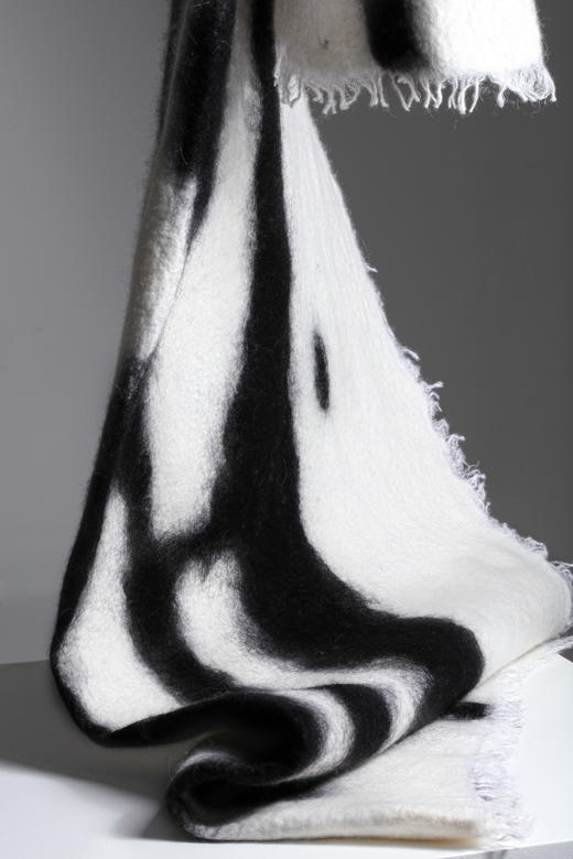 手工毛毡羊绒艺术披肩 SJF91P604N 商品图5