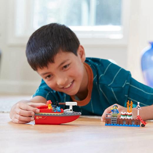 乐高lego城市组码头失火救援玩具积木60213