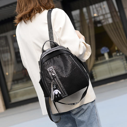 LC-4576新款女式牛津布时尚网格亮片两用背包 商品图1