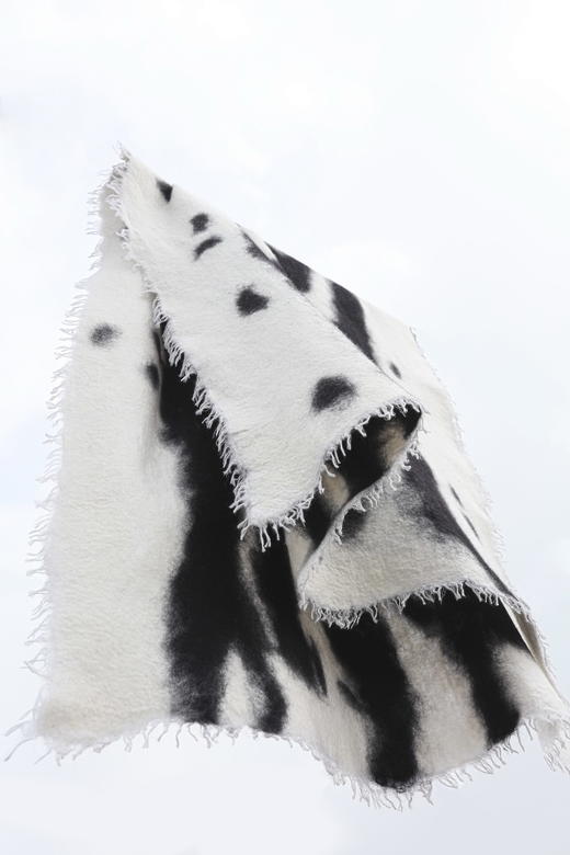 手工毛毡羊绒艺术披肩 SJF91P604N 商品图4