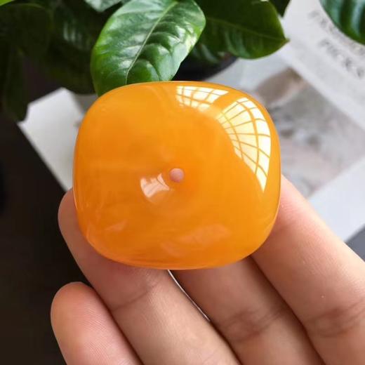 精品天然蜜蜡藏扣满蜜鸡油红艳丽夺目浓郁蜡质形状规整全品无杂裂尺寸